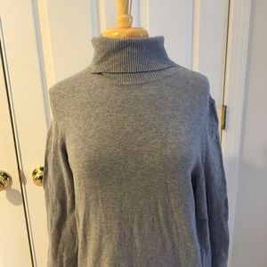 GAP Large gray turtleneck long sleeve